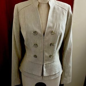 New w/tickets WHBM Jacket double peplum beige, 3 hooks closure 3 buttons